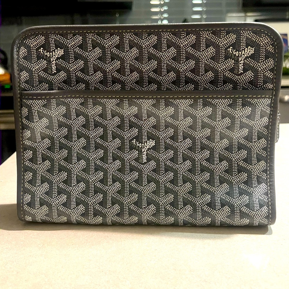 GOYARD JOUVENCE MM TOILETRY/CLUTCH BAG!!!! (100% AUTHENTIC)